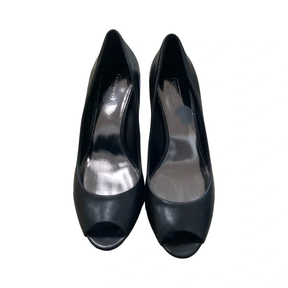 Coach Signature Wedge Peep-Toe Shoes monogram 
Size: 8 Black EUC - Picture 6 of 14